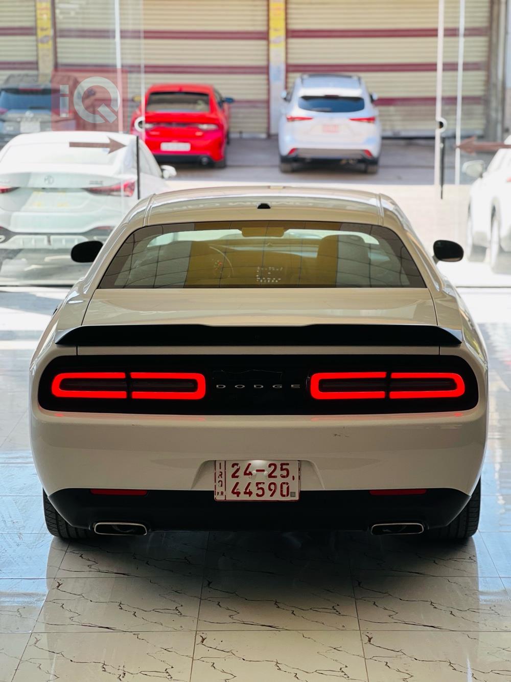 Dodge Challenger